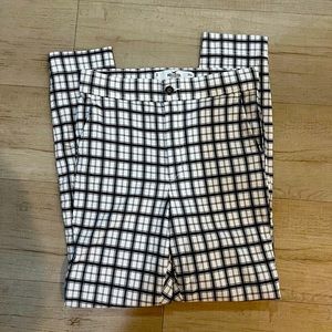 Plaid Hollister Pants !